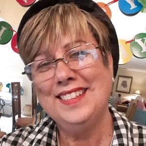 Meet your Posher, Diane